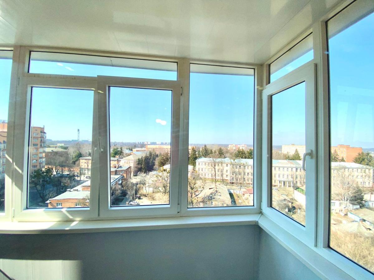 Apartpoltava: Spacious Two-room With Secure Parking In Center Apartment Poltava